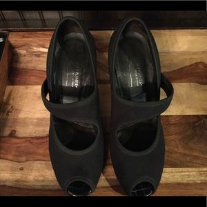 Donald Pliner Black Suede Pumps - Size 9M